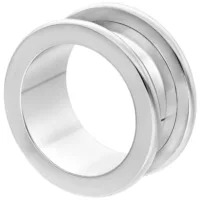 Flesh Tunnel in argento titanio con filettatura esterna su sfondo bianco
