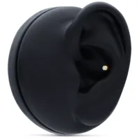 Cono d'oro 18k con pietra cristallina su display nero per orecchio