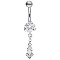 Piercing Bananabell in argento con cristalli chiari su sfondo bianco