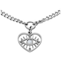 Braccialetto in argento con ciondolo a cuore e cristallo chiaro su sfondo bianco