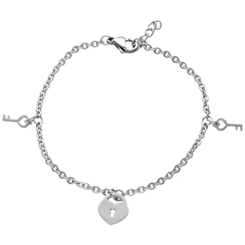 Bracciale d'argento con piccole chiavi e lucchetto a cuore su sfondo bianco