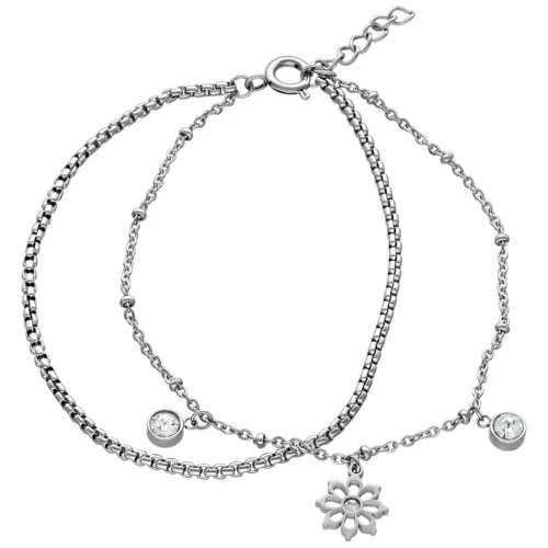 Bracciale filigranato in argento con ciondolo a forma di fiore e cristalli su sfondo bianco