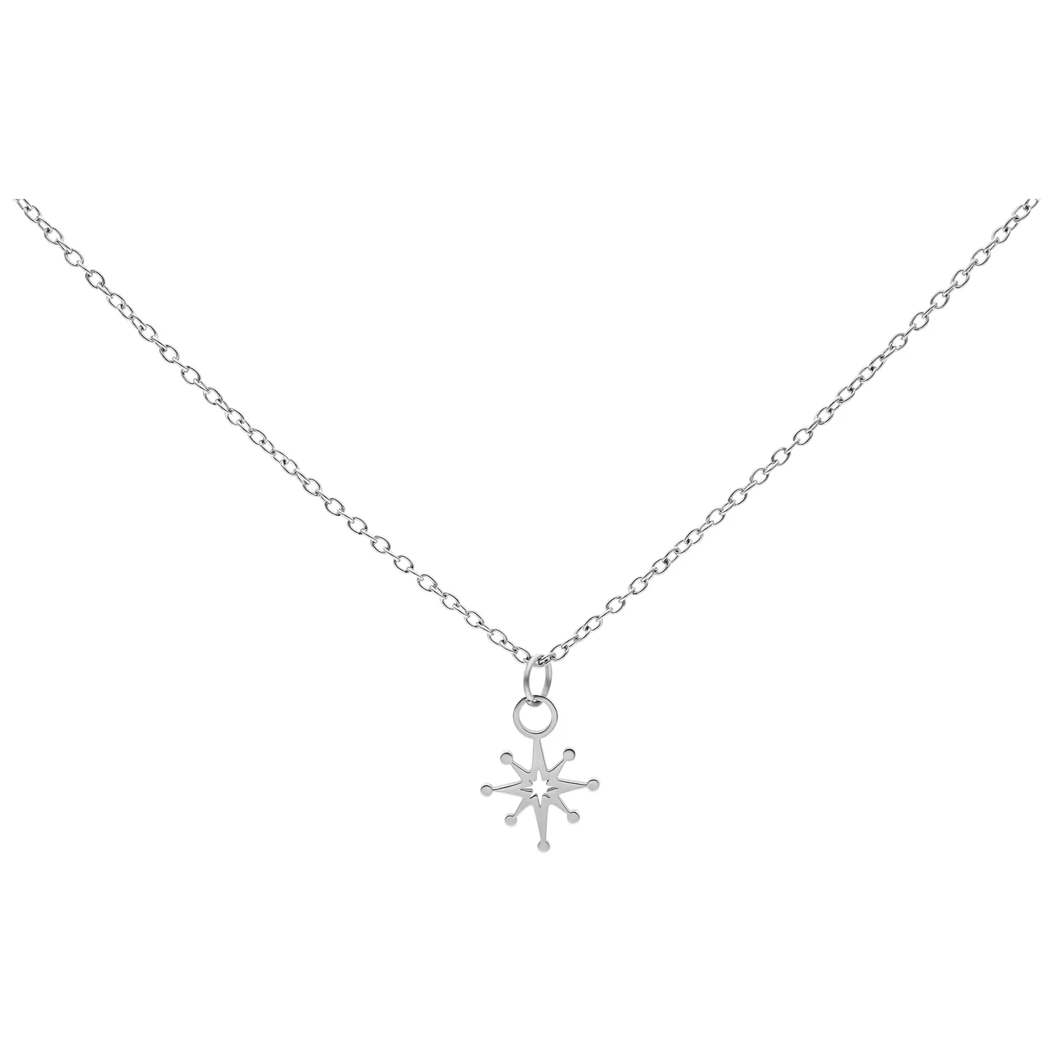 Collana argento con ciondolo a stella polare su sfondo bianco
