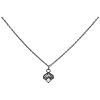 Collana Opal Fan in acciaio chirurgico nero su sfondo bianco