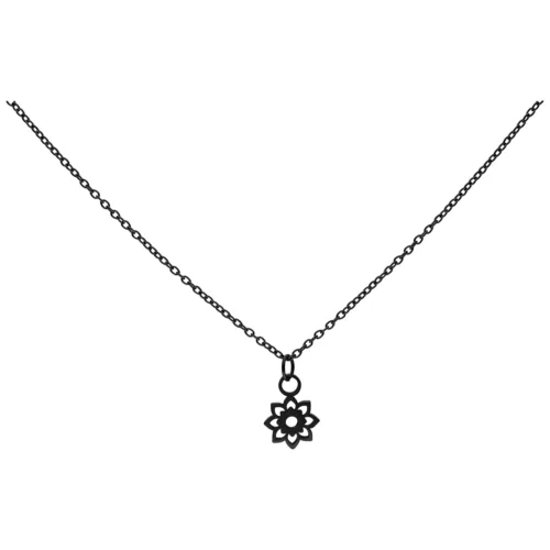 Collana nera con ciondolo a girasole in acciaio chirurgico su sfondo bianco