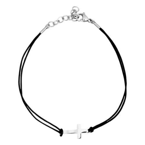 Cavigliera nera con pendente a croce in argento su sfondo bianco