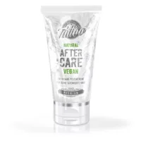 Tubo della Believa Tattoo Aftercare Crema su sfondo bianco