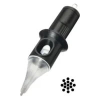 Primo piano di una testina Cheyenne Liner nera con parte in plastica trasparente su sfondo bianco