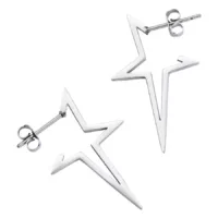 Orecchini a stella in argento in acciaio chirurgico 316L su sfondo bianco
