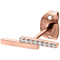 Orecchino in oro rosa con cristalli chiari su sfondo bianco