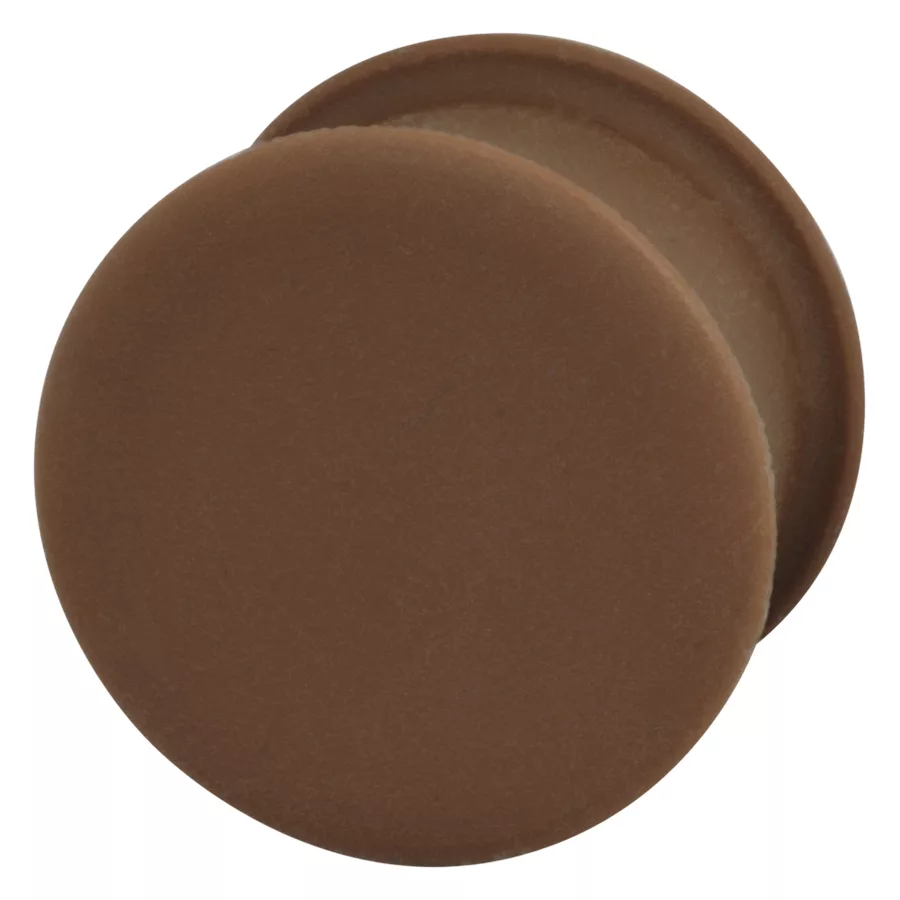Tappo in silicone marrone da 12 mm su sfondo bianco