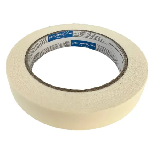 Nastro adesivo beige su sfondo bianco, rotolo con etichetta interna blu