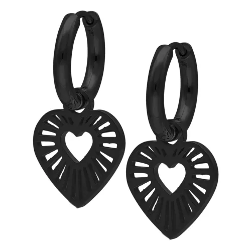 Due orecchini a cerchio neri a forma di cuore in acciaio chirurgico su sfondo bianco