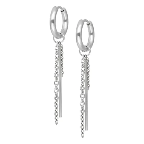 Cerchi argento con pendenti a catena su sfondo bianco