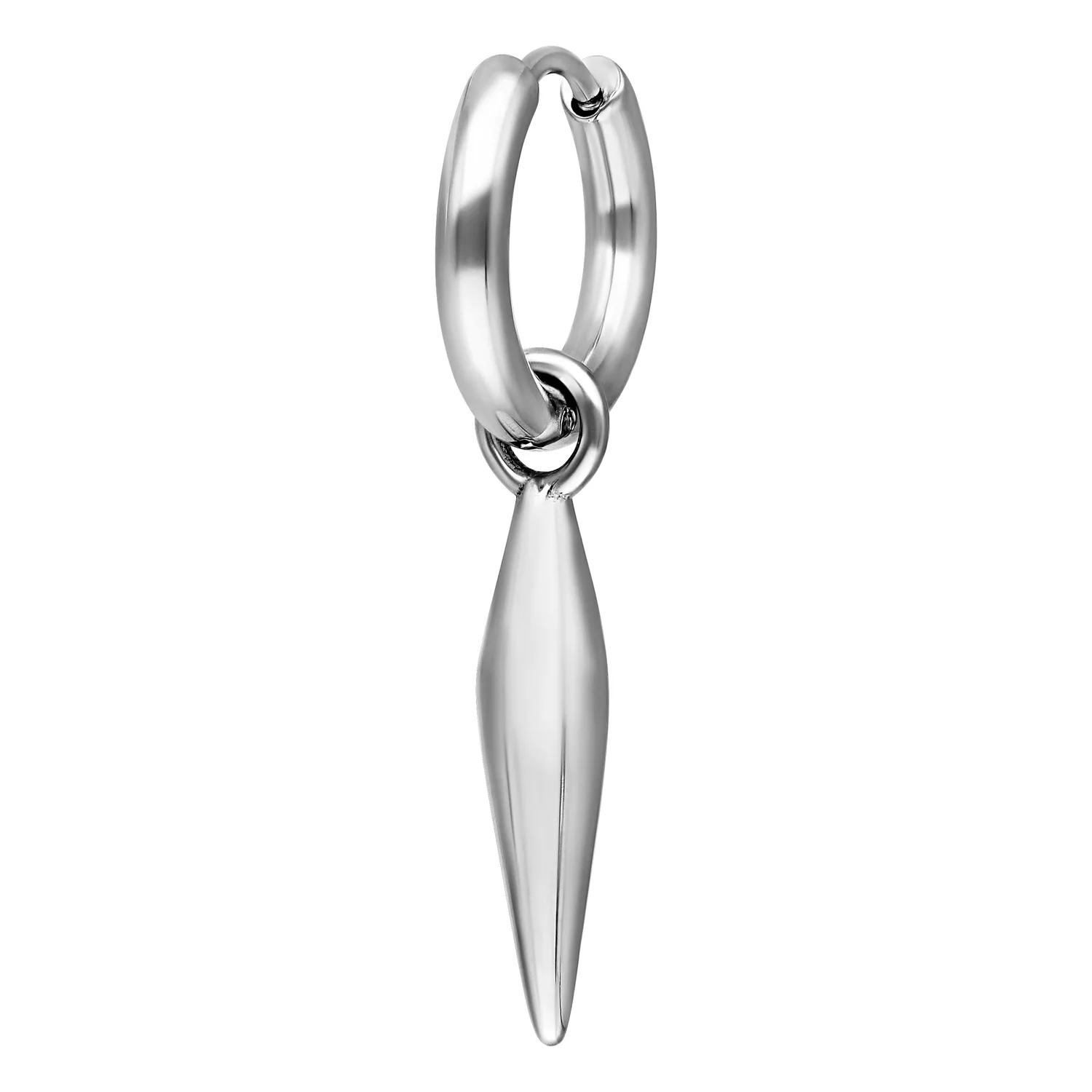 Orecchini in acciaio chirurgico con pendente appuntito su sfondo bianco