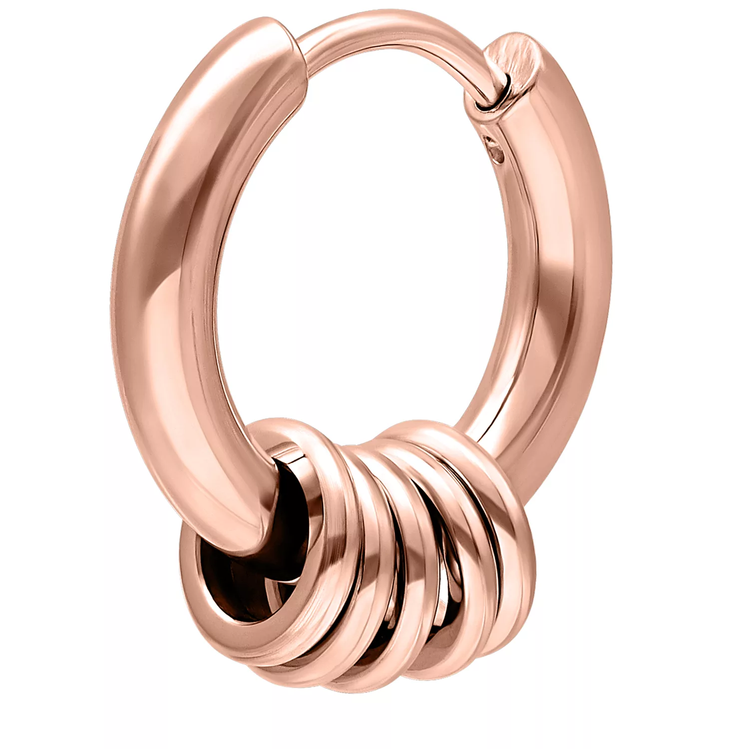 Orecchino in oro rosa con cinque anelli su sfondo bianco