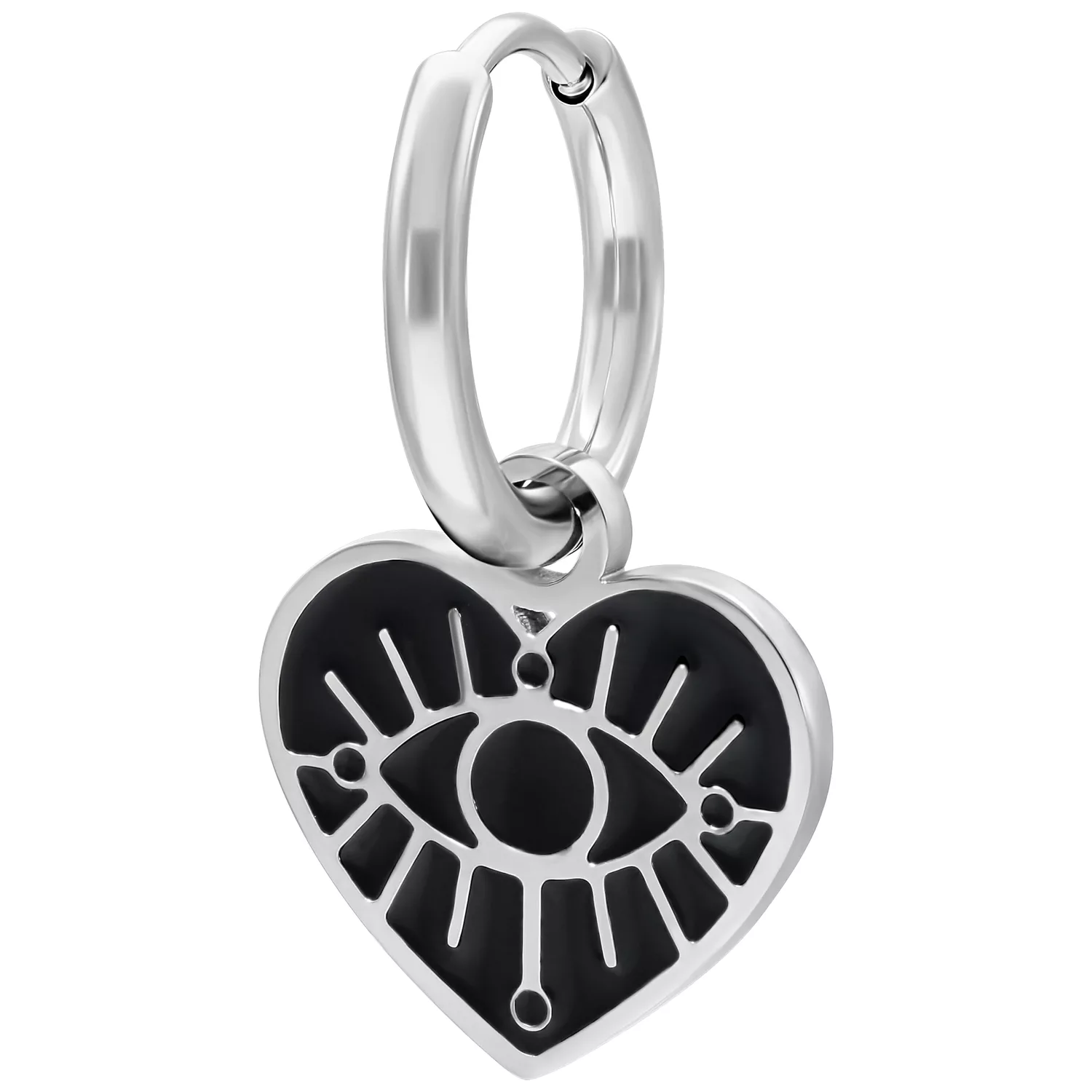 Orecchini in argento con ciondolo a cuore e design a occhio su sfondo bianco