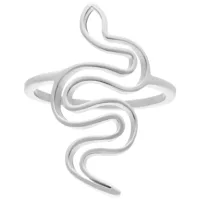 Anello a serpente color argento in acciaio chirurgico misura 17,0 mm su sfondo bianco