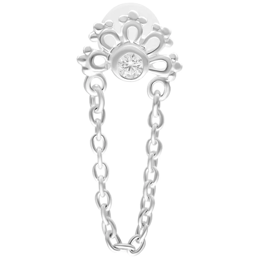 Labret argentato con cristallo e ciondolo a catena su sfondo bianco