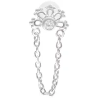 Labret argentato con cristallo e ciondolo a catena su sfondo bianco