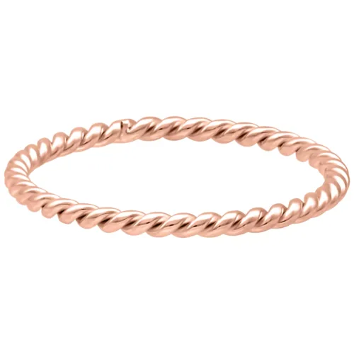 Anello intrecciato in oro rosa in acciaio chirurgico su sfondo bianco