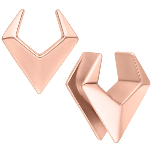 Due Ear Saddles Arrow in rosé oro in acciaio chirurgico, misura 6mm, su sfondo bianco
