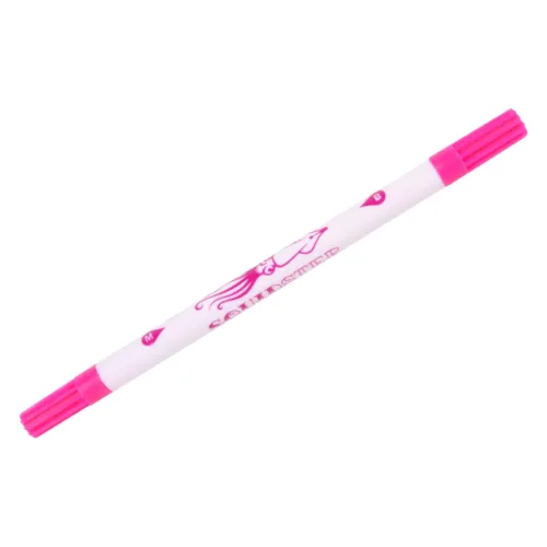 Penna per tatuaggi rosa a doppia punta con logo Squidster su sfondo bianco