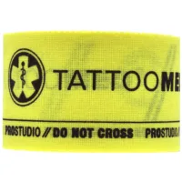 Nastro Tattoomed Studio Pro giallo su sfondo bianco