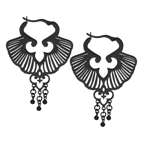 Orecchini Ginkgo neri in acciaio chirurgico su sfondo bianco