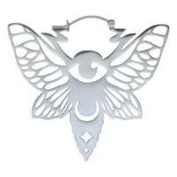 Orecchini a Cerchio Moth in Acciaio Inox Argento Orecchini d'argento a forma di falena su sfondo bianco