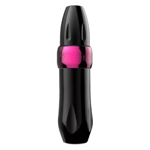 Schwarzer Xion Pen mit rosa Ring auf weißem Hintergrund