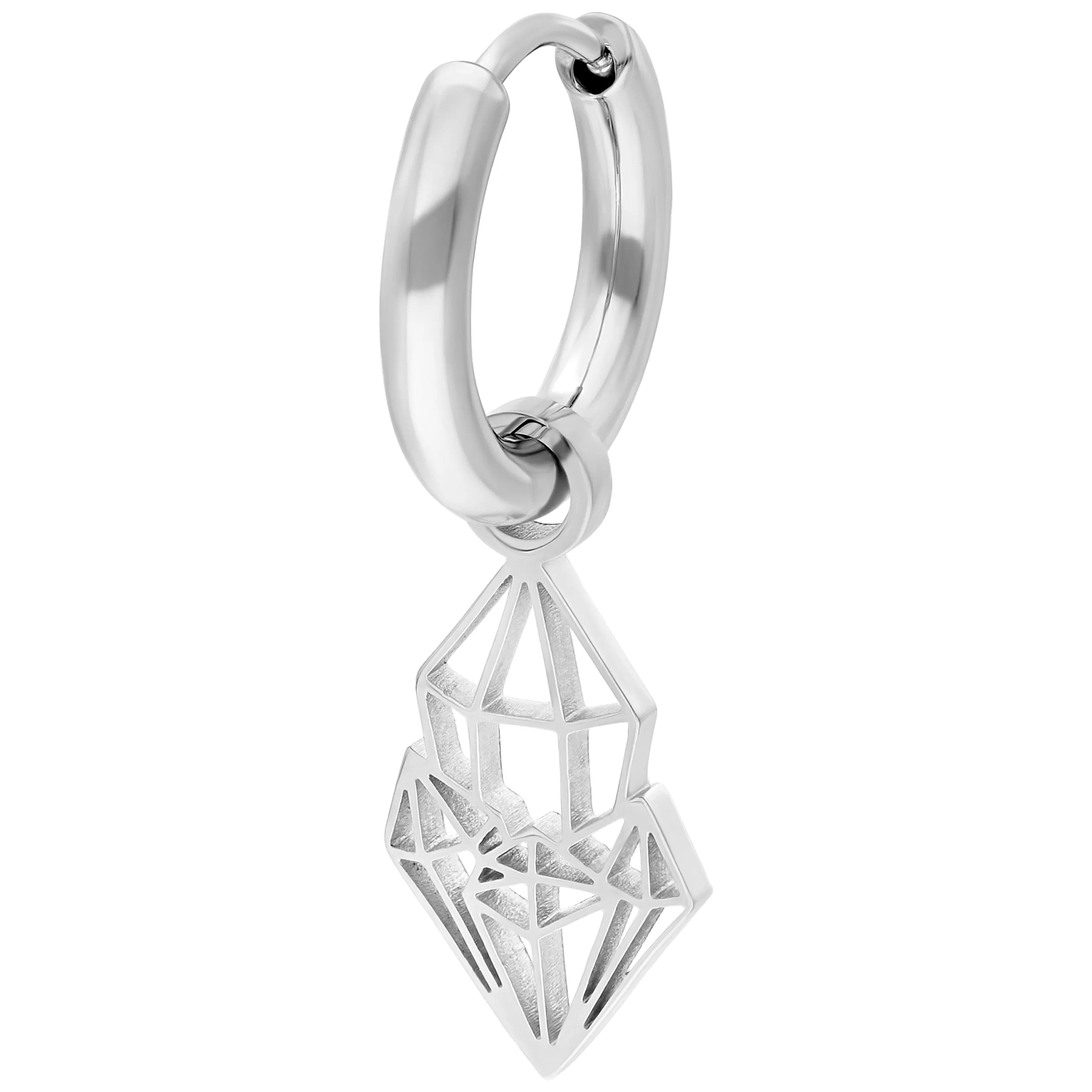 Orecchini in argento con ciondolo geometrico su sfondo bianco