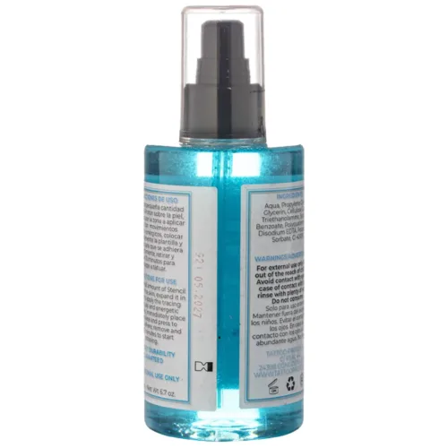 Proton Stencil Primer blu in una bottiglia da 200 ml con erogatore spray