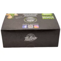 Scatola nera della Believa Tattoo Butter con logo e icone social media