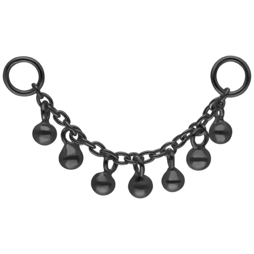 Catena di collegamento nera con piccole sfere, lunghezza 20 mm, su sfondo bianco