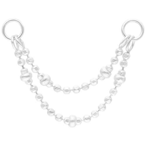 Catena piercing d'argento con doppia catena a sfere, lunghezza 20mm, su sfondo bianco