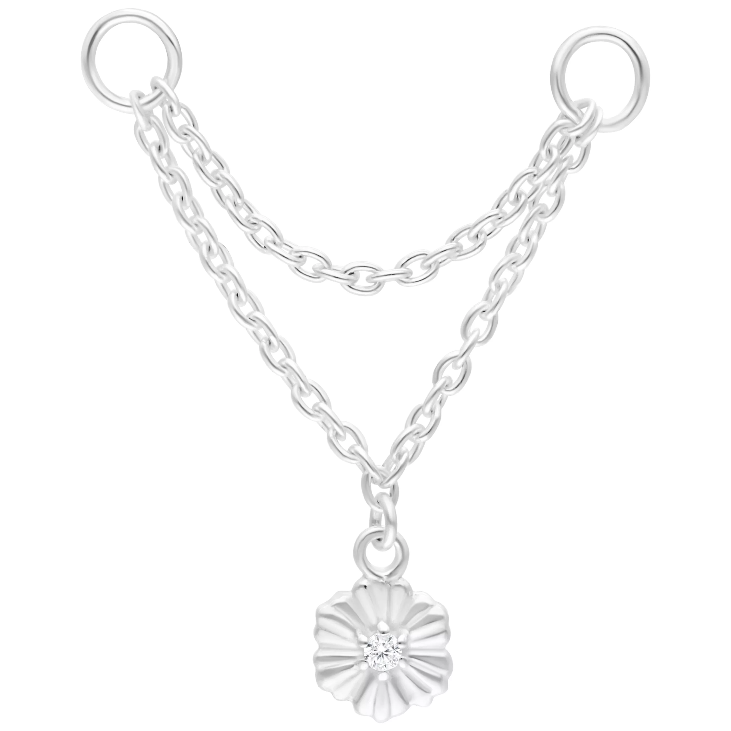 Catena Piercing Hibiscus Argento con due catene e un fiore su sfondo bianco