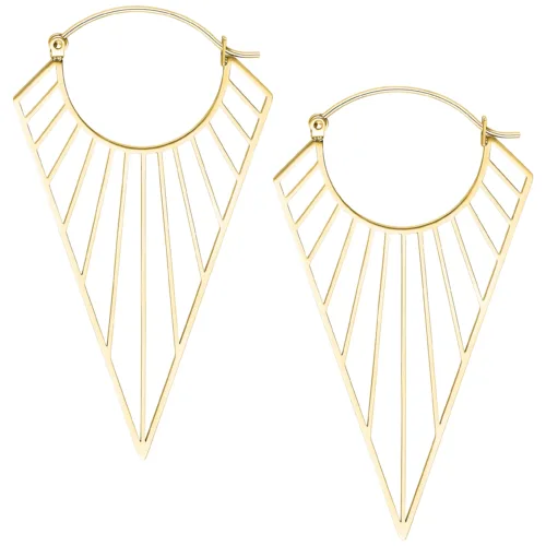 Orecchini geometrici Prisma in oro su sfondo bianco, realizzati in acciaio chirurgico