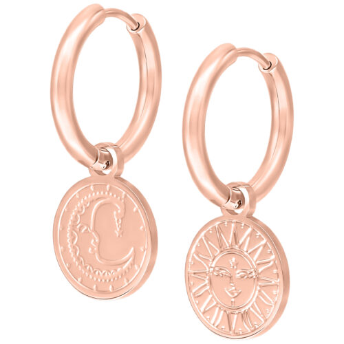 Orecchini in oro rosa con ciondoli a forma di sole e luna su sfondo bianco
