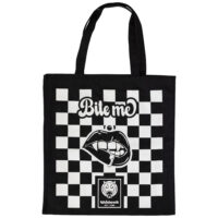 Borsa in cotone nera con motivo a scacchiera bianco e scritta 'Bite Me'