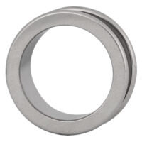 Tunnel Flesh Argento in acciaio chirurgico, dimensione 9,0 mm, su sfondo bianco