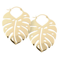 Orecchini Monstera in oro su sfondo bianco, realizzati in acciaio chirurgico