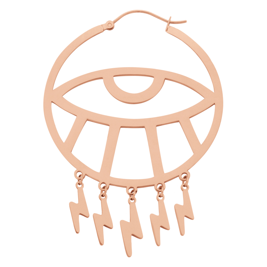 Orecchini in oro rosa a forma di occhio con ciondoli a fulmine su sfondo bianco