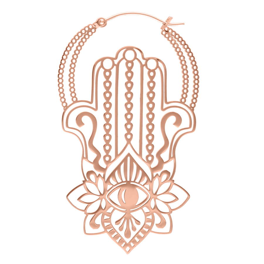 Orecchini Khamsa in oro rosa in acciaio chirurgico con finitura a specchio su sfondo bianco