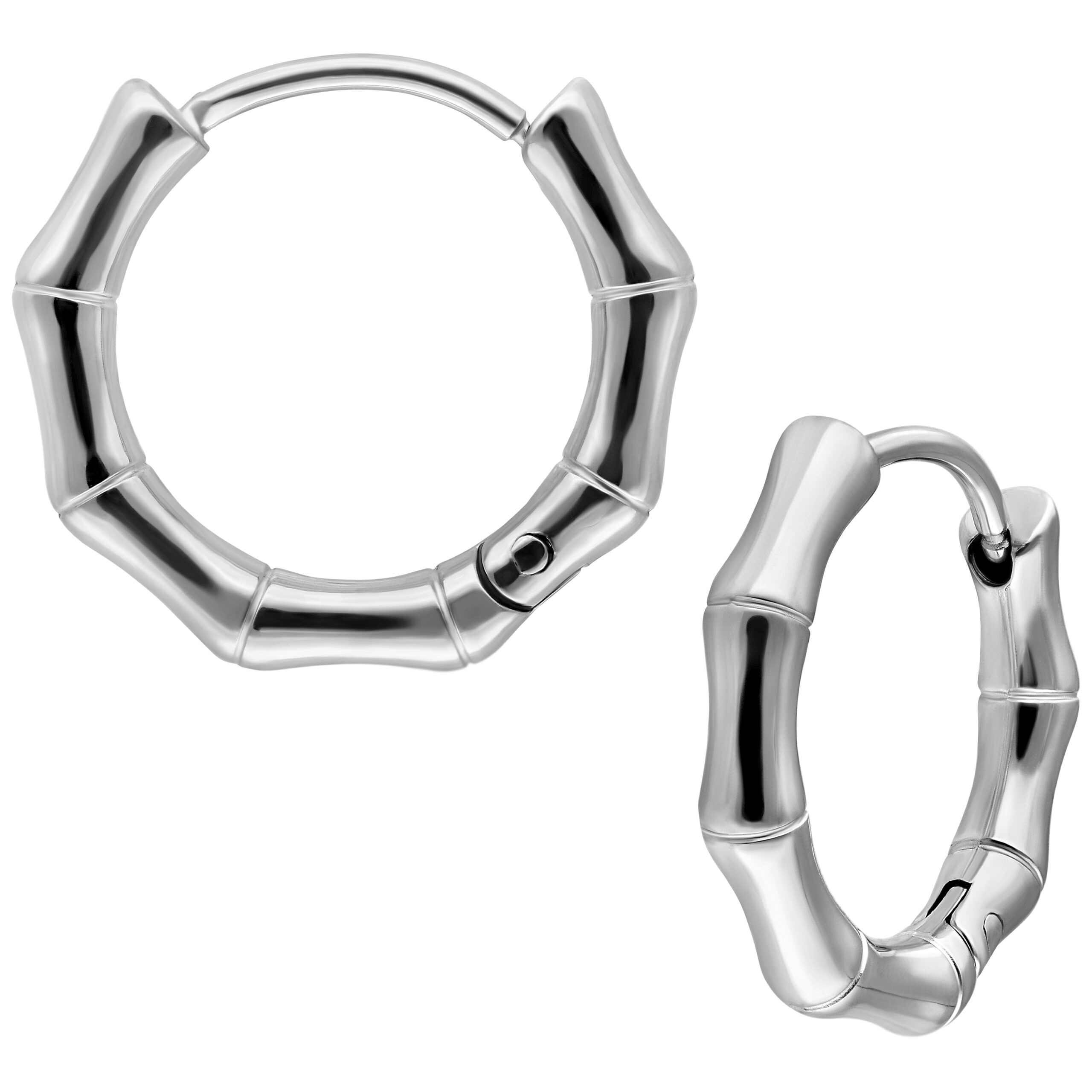 Due orecchini in acciaio inossidabile design bambù argento su sfondo bianco