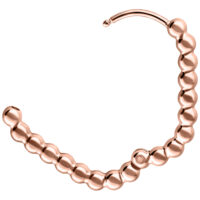 Orecchini Oval Bubble Hoops in oro rosa in acciaio chirurgico su sfondo bianco