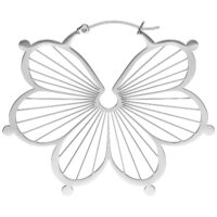 Orecchini a cerchio Flower in argento lucente acciaio chirurgico su sfondo bianco