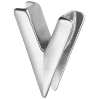 Earsaddle a forma di V in argento con superficie lucida su sfondo bianco