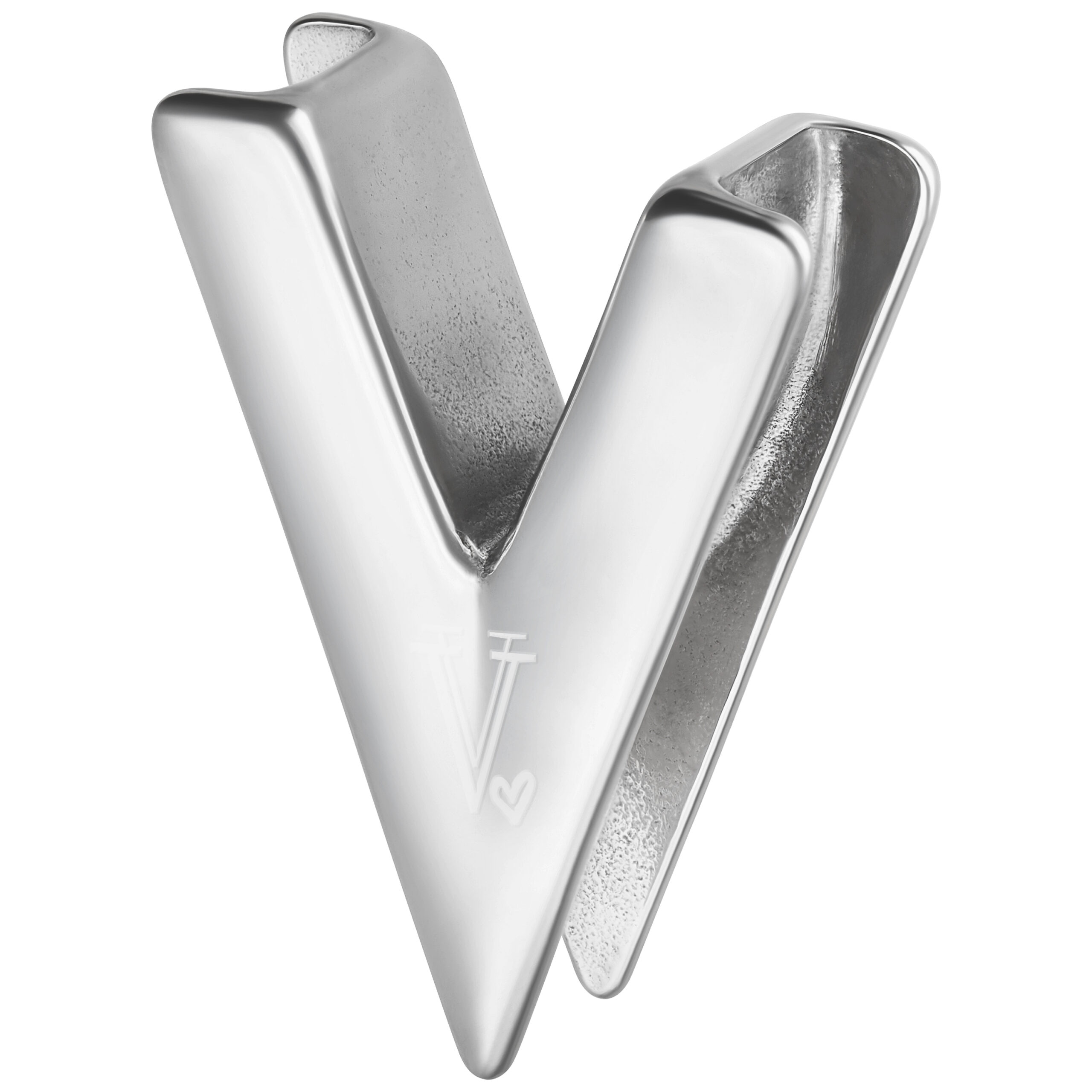 Earsaddle a forma di V in argento con superficie lucida su sfondo bianco