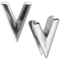 Verena Venus V Earsaddles in argento su sfondo bianco